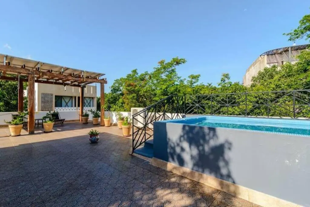 Luxurious Two-Bedroom Villa With Private Pool, Spacious Terrace, And Breathtaking Views トゥルム メキシコ